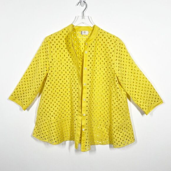 Bogner Women’s Size 12 Eyelet Yellow Button Front Jacket Three Quarter Sleeve - Picture 5 of 11